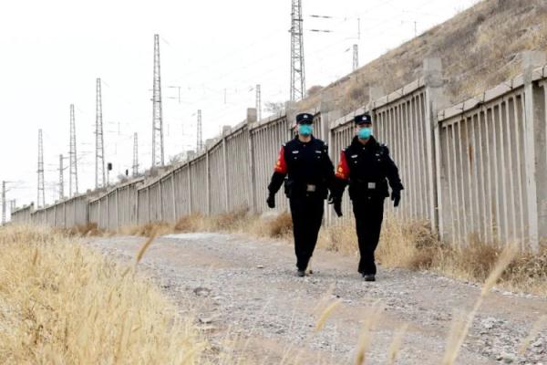 警号123296，重启！10年后，他戴上了父亲的警号！