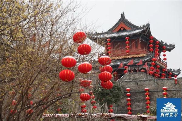 下雪了！荆州的雪景真美