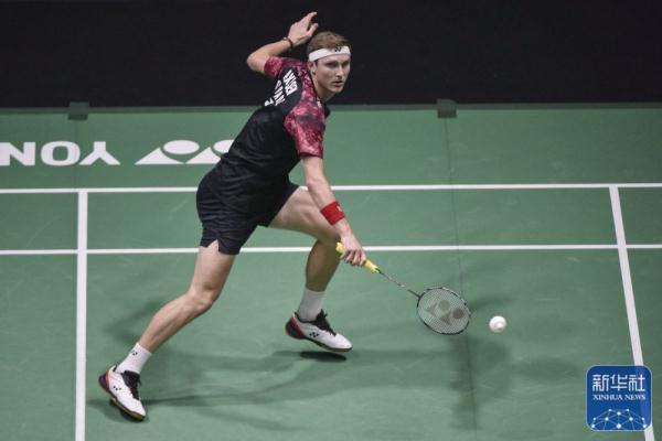 羽毛球丨马来西亚公开赛：安赛龙男单夺冠