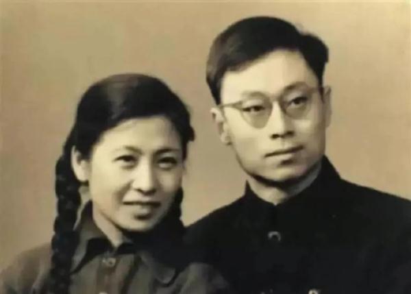 “只要国家需要，过去学的都可以抛！”他的简历只有13个字，名字是国家最高机密！