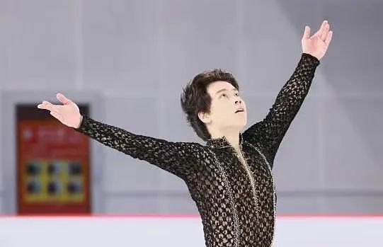 全国花样滑冰锦标赛，广东实现“零的突破”！