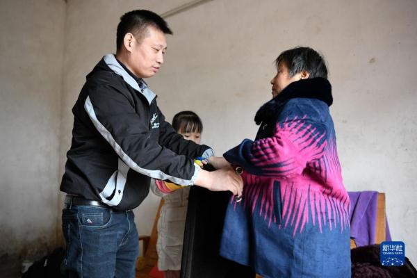 3000里回家路,女儿和妈妈在家等我 3000里回家路,女儿和妈妈在家等我