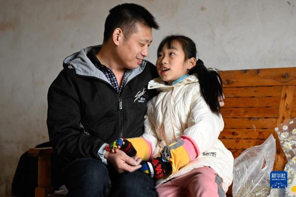 3000里回家路,女儿和妈妈在家等我 3000里回家路,女儿和妈妈在家等我