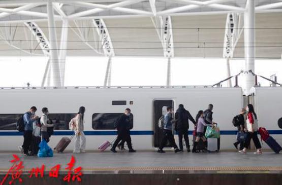 广州南站昨日客流超2019年同期！最新提醒→