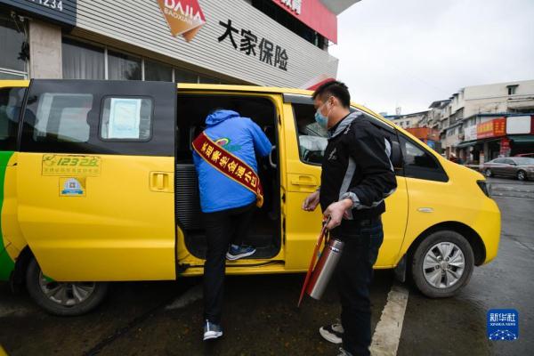 3000里回家路,女儿和妈妈在家等我 3000里回家路,女儿和妈妈在家等我