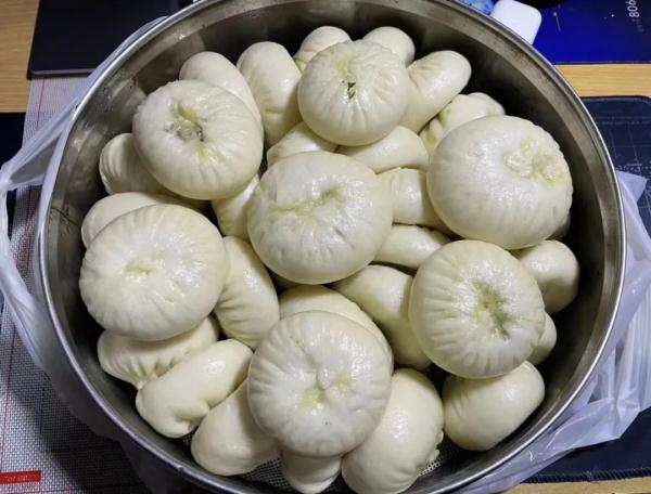 太抢手！大二男生回村后被“疯狂预约”，全凭这门手艺！