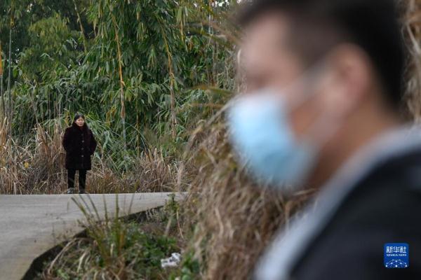 3000里回家路,女儿和妈妈在家等我 3000里回家路,女儿和妈妈在家等我