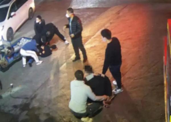 “索马里高速”突然刷屏，抓捕现场堪比大片！