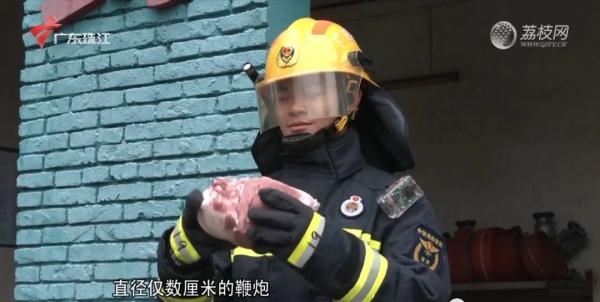 消防员做烟花爆竹燃放实验，3斤猪肉瞬间炸飞