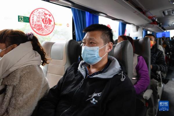 3000里回家路,女儿和妈妈在家等我 3000里回家路,女儿和妈妈在家等我