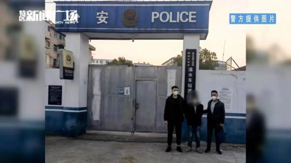 在开往厦门的列车上睡了一觉，行李竟不见了？！民警提醒……