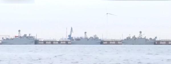 日本民用机场里，“藏着”一个美军基地……