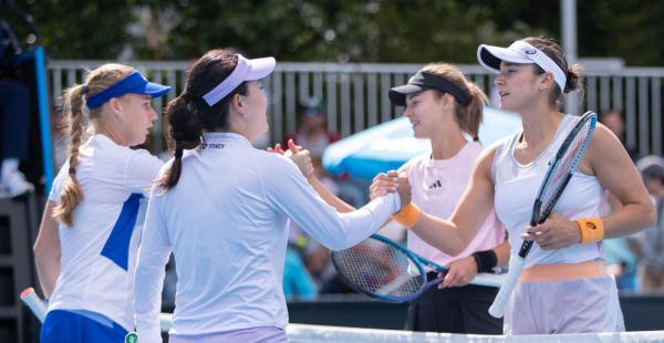 澳网:朱琳/布林科娃女双止步首轮 澳网:朱琳/布林科娃女双止步首轮