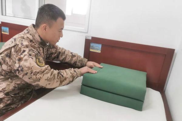 致敬英雄父母！这个春节他们和“孩子”在一起