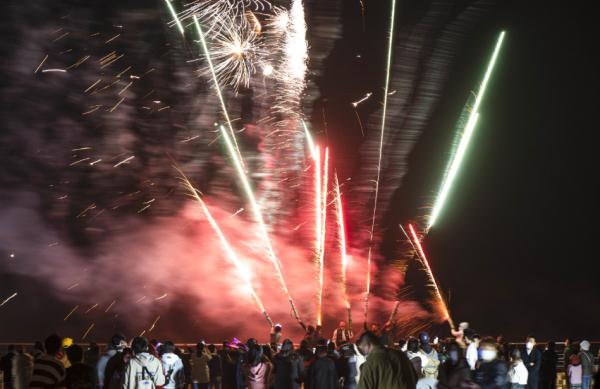春节前迎来客流小高峰 海花岛旅游持续升温 春节前迎来客流小高峰 海花岛旅游持续升温