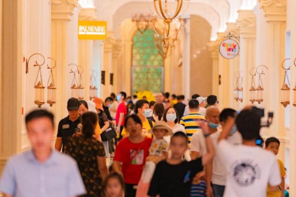 春节前迎来客流小高峰 海花岛旅游持续升温 春节前迎来客流小高峰 海花岛旅游持续升温