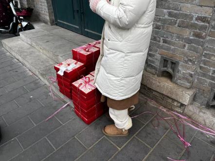 网红点心遭抢购，“黄牛”加价倒卖“刑”吗？