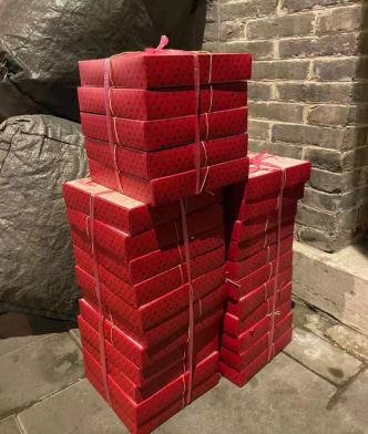 网红点心遭抢购，“黄牛”加价倒卖“刑”吗？