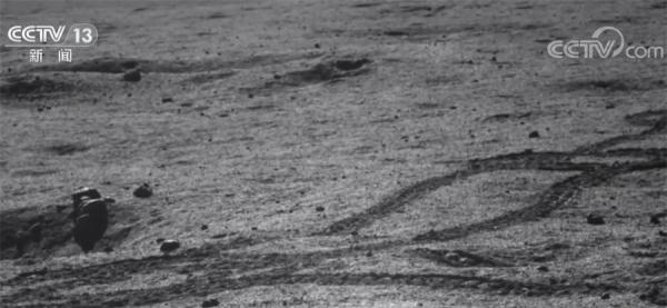 玉兔二号照片上新 月宫“玉兔”陪您过大年 玉兔二号照片上新 月宫“玉兔”陪您过大年