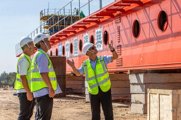 中泰铁路建设者：坚守岗位迎新春