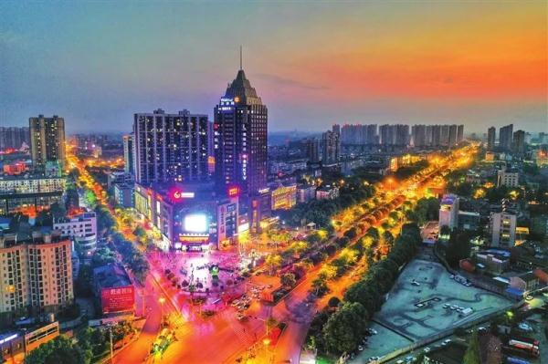 仙桃成为湖北首个“千亿县”