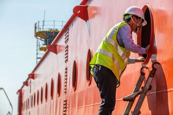 中泰铁路建设者：坚守岗位迎新春