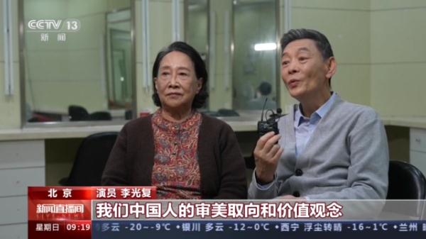 旋律里不为人知的感动 走进歌曲《花开忘忧》的幕后故事