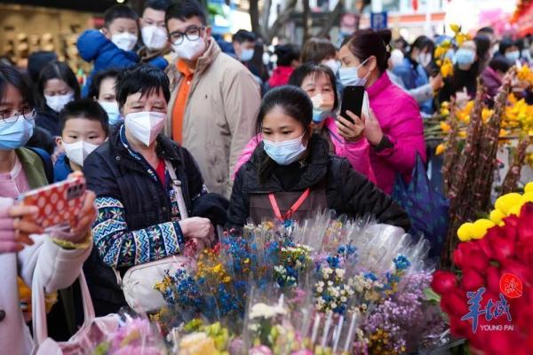 时隔两年，我们重回西湖路开花档
