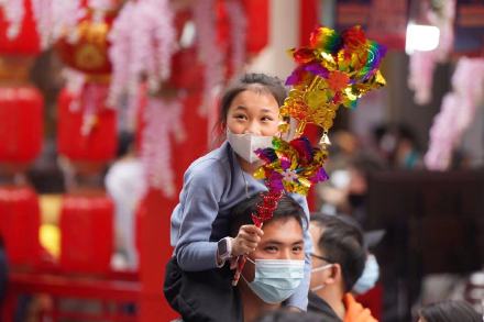 广州越秀西湖花市三天接待152万人次!这是兔年第一个爆款吧 广州越秀西湖花市三天接待152万人次!这是兔年第一个爆款吧