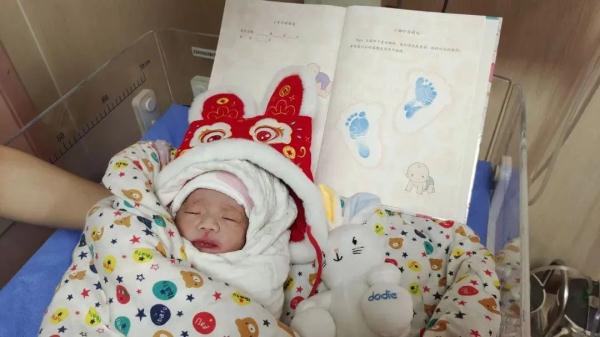 第一波“兔宝宝”喜气降生！有伢就叫“初一”