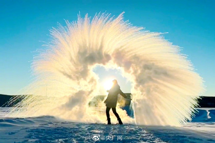 零下53℃!黑龙江漠河迎历史最低气温 零下53℃!黑龙江漠河迎历史最低气温
