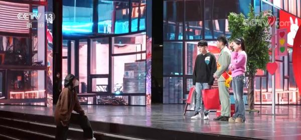 推陈出新开门办春晚 更多新人新作有了更广阔新舞台 推陈出新开门办春晚 更多新人新作有了更广阔新舞台