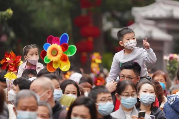 广州西湖花市3天接待152万人次