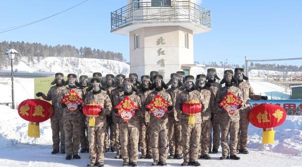 硬核祝福送上!人民子弟兵给大家拜年啦 硬核祝福送上!人民子弟兵给大家拜年啦