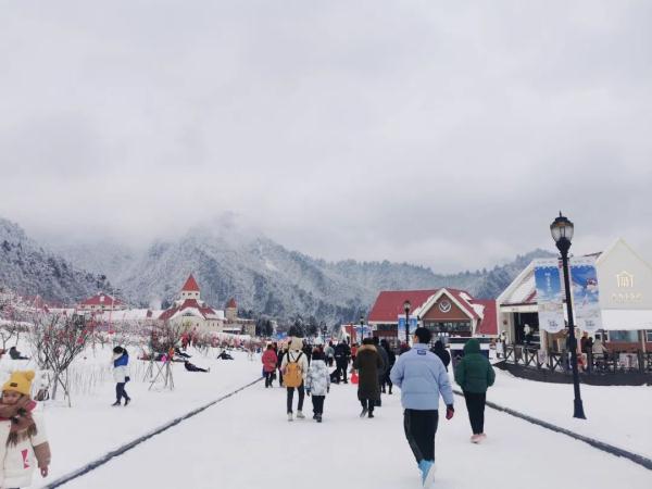 四川A级景区两天接待游客超550万人次