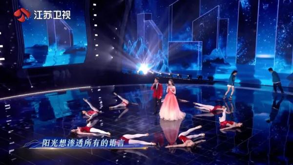 科技赋能，文化增色丨2023江苏卫视春晚带来幸福合家欢