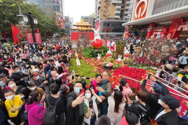 广州西湖花市3天接待152万人次