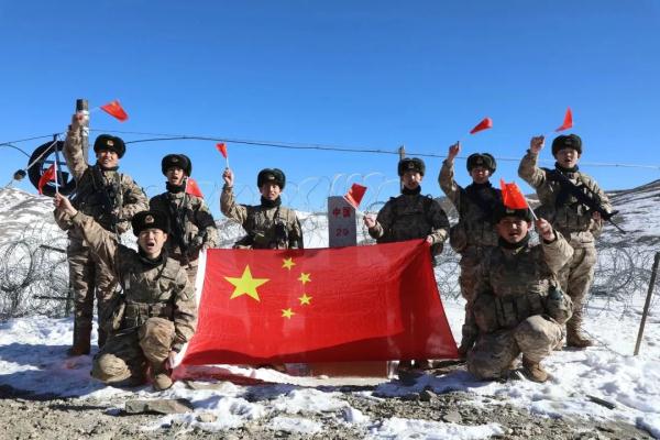 硬核祝福送上!人民子弟兵给大家拜年啦 硬核祝福送上!人民子弟兵给大家拜年啦