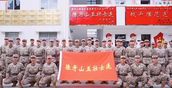 硬核祝福送上!人民子弟兵给大家拜年啦 硬核祝福送上!人民子弟兵给大家拜年啦