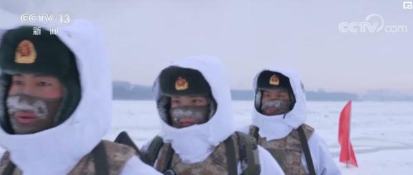 一年时光半年冬 零下30℃官兵坚守祖国北大门