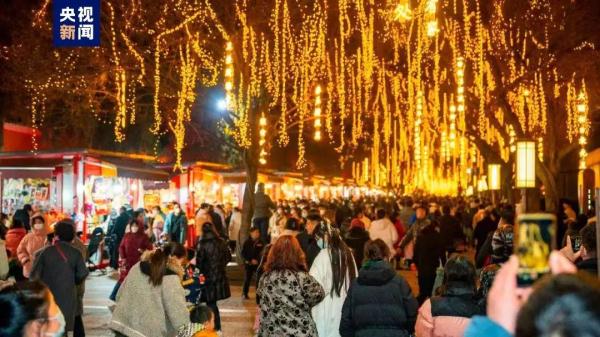 游客量暴增，多地景区已临时限流！文旅部再次提醒