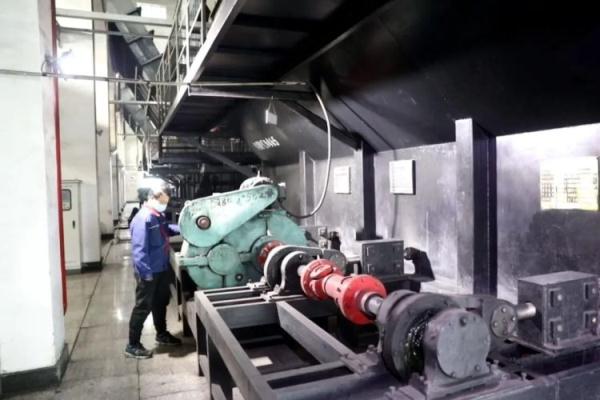 -53℃咋过冬?有漠河人说:“我们屋里穿短袖!” -53℃咋过冬?有漠河人说:“我们屋里穿短袖!”