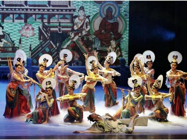 舞剧《丝路花雨》：将瑰丽多彩的敦煌壁画搬上舞台