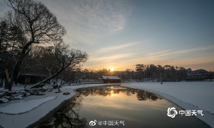 河北承德迎瑞雪 古建筑在积雪点缀下更显静谧