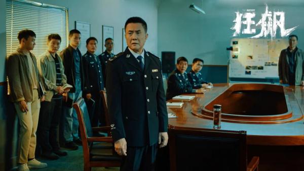 知名男演员热搜第一！网友：“建议查查，不像演的”