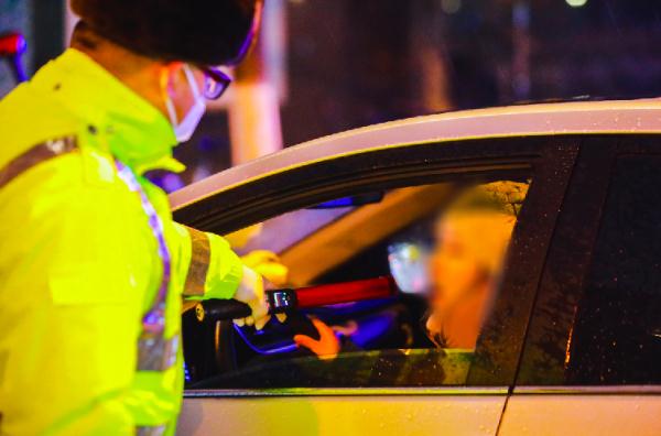 即将达到高峰!注意这八条高速公路 即将达到高峰!注意这八条高速公路