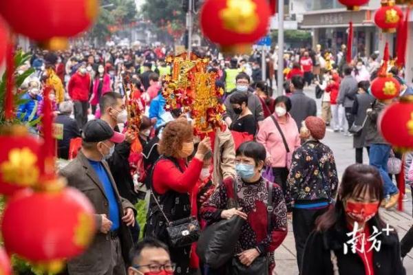广东返程高峰预计正月初五到！