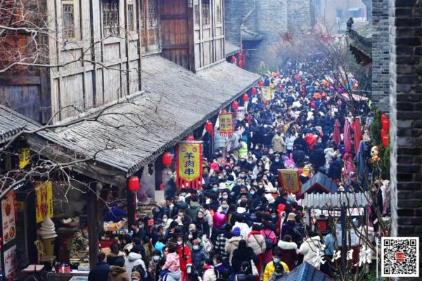 订单暴涨！客流量连创新高！武汉这些地方太“热”了……