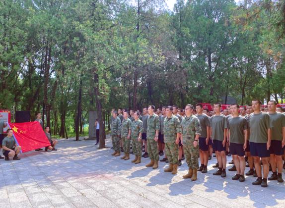 山东平邑：替烈士回家看看娘