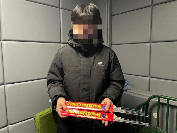 带冷烟花坐火车？不行！已有人被查！